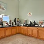 Super 8 By Wyndham Holbrook 